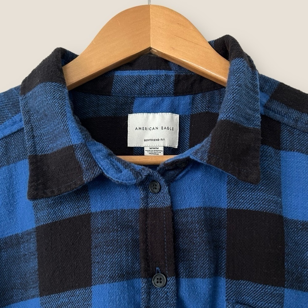 American Eagle Plaid Boyfriend Fit Button Down Flannel Shirt - Picture 5 of 8